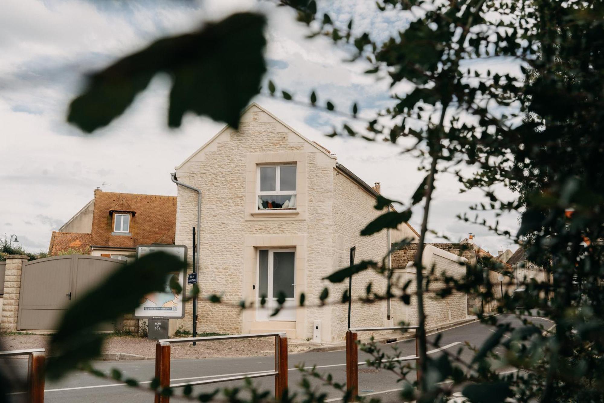 Grange Petite Brise Bord De Mer Luc-sur-Mer Kültér fotó